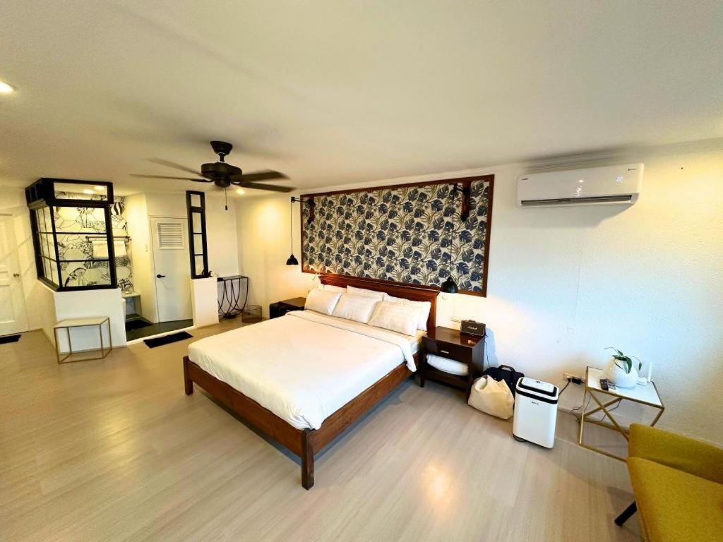 Cabins By Eco Hotels Тагайтай Экстерьер фото